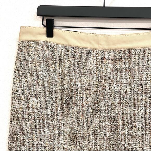 Banana Republic Factory Metallic Tweed Fully Lined Back Ruffle Skirt - 14 - NWT - Picture 3 of 14